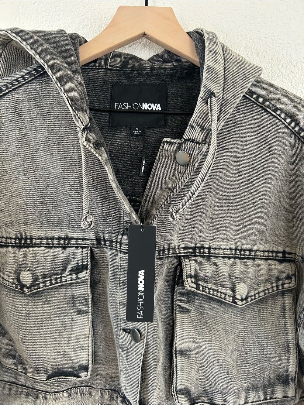 Fashion Nova Washed Gray Cropped Hooded Denim Jacket - Picture 10 of 10